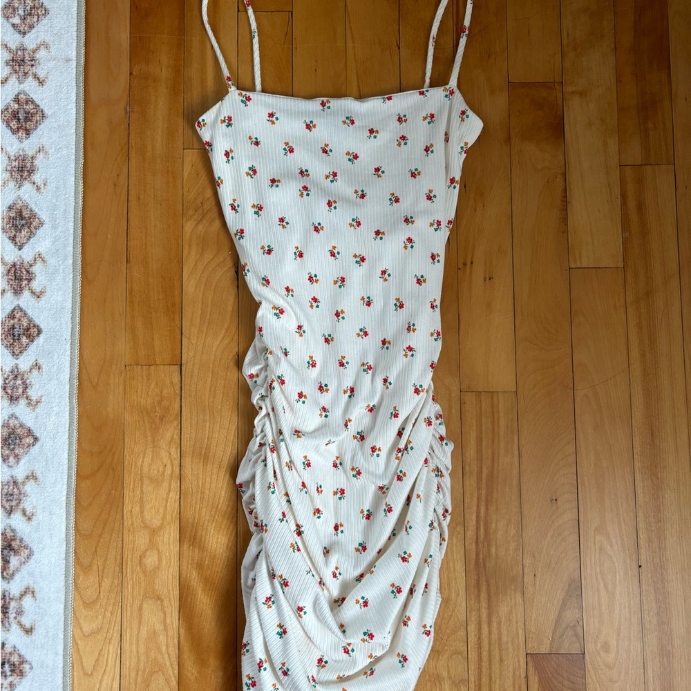 Windsor White Short Dress with Red Floral Pattern